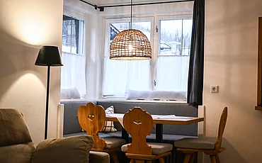 Der Essbereich im Cottage Family des Pechtlguts in Lofer