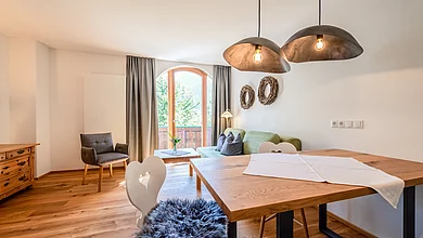 Der Wohnbereich im Family Haupthaus im Pechtlgut in Lofer