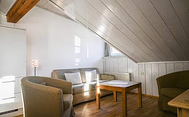 Der Wohnbereich im Landhaus Family des Pechtlguts in Lofer